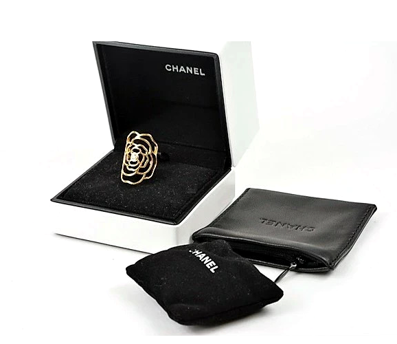 CHANEL Camelia Collection Ring 750 K18YG Diamond Camellia Flower