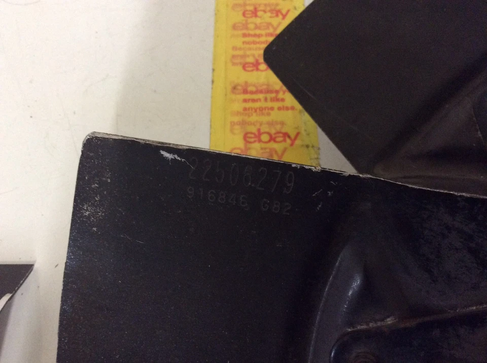 GMC BUICK SKYLARK CON VENTILADOR DE RADIADOR 305 5 aspas embrague 19" 22506279 916846 G82 Foto 3 de 3