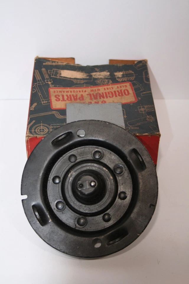 Generador de arranque de colección extremo conmutador con cepillos Hudson Nash Foto 2 de 2