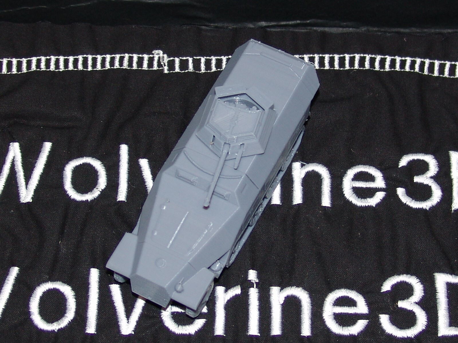 Picture 2 of 3