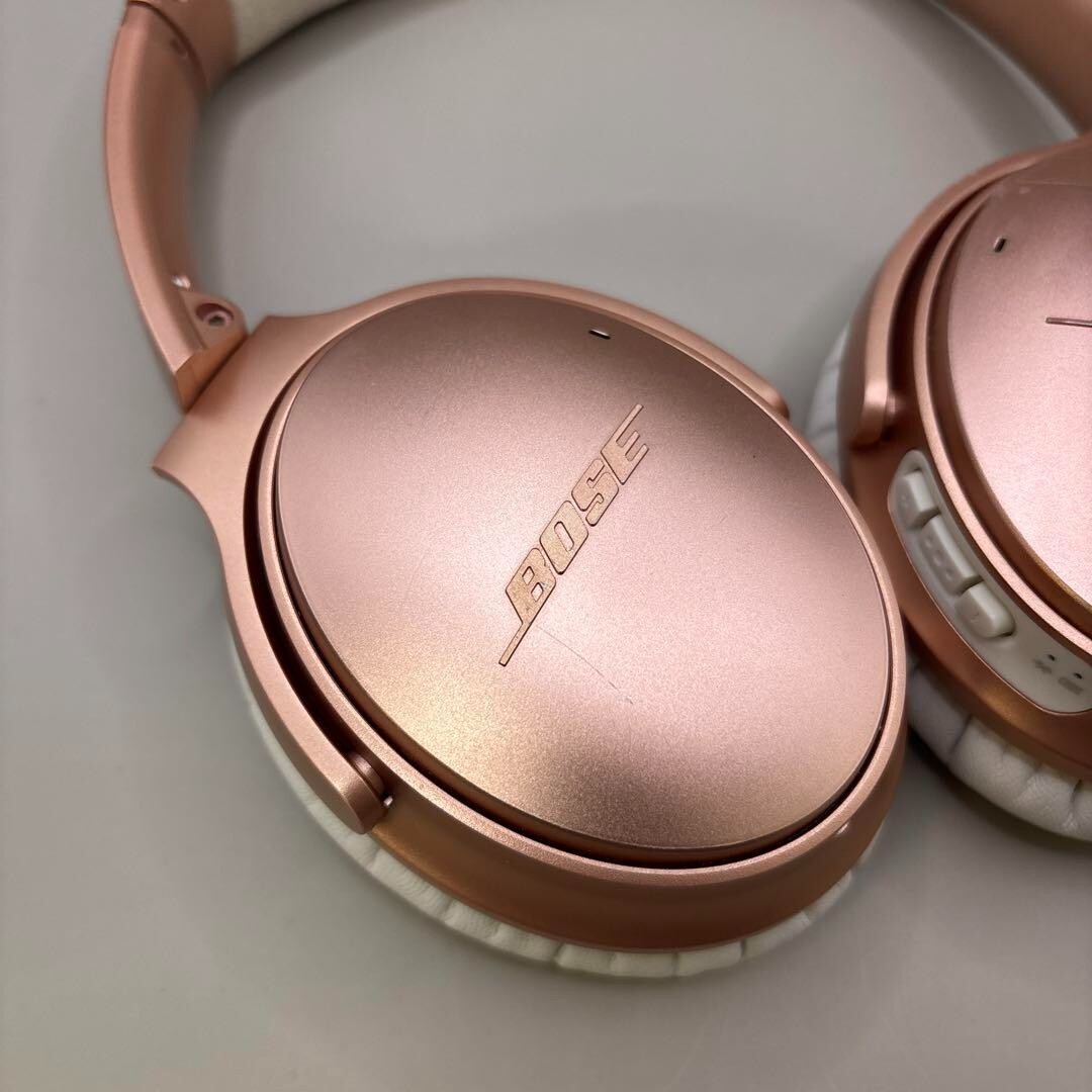 Bose QuietComfort 35 II Cancelling Headphones Rose Gold Pink Used