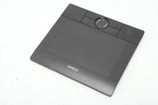 Wacom Bamboo Touch Tablet Mte-450 USB Digital Art Pad No Pen Stylus D42