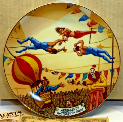 1981 - Ringling Bros Porcelain ''Aerialists'' Hamilton Collector Plate - Y