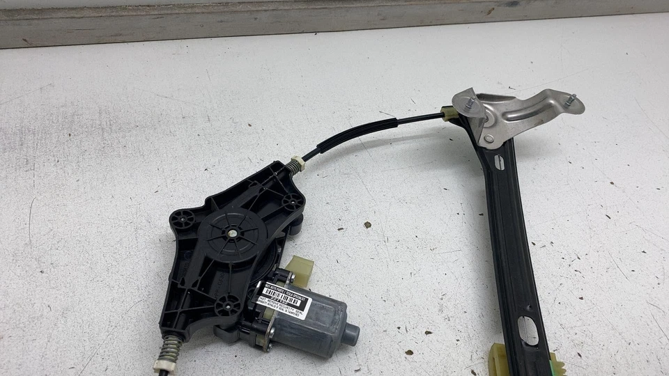 ⭕ 2015-2019 Volkswagen Golf R Front Right Window Regulator w/ Motor 5G4837462H - Изображение 4 из 4