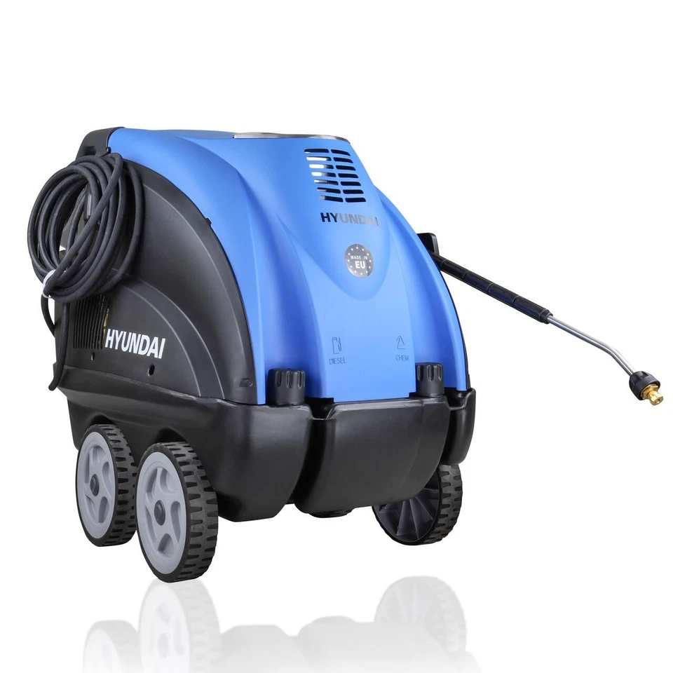 Hyundai 2610psi 180bar Hot Pressure Washer, 110°C 2.8kW Commercial Triplex Power