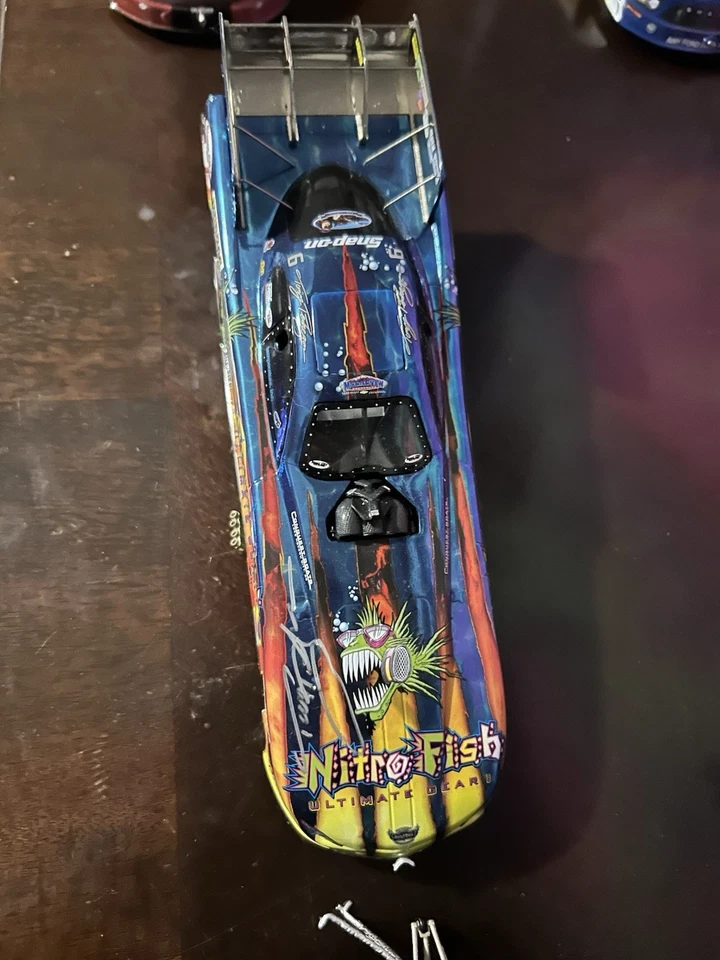 NHRA Diecast 1/24 Tony Pedregon Nitro Fish Color Chrome Rare Box Included - Image 2 of 2