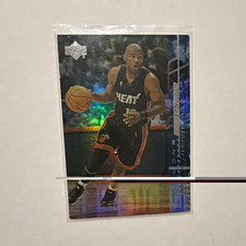 Upper Deck 2000-01 Tim Hardaway Miami Heat #64 Rookie Basketball Card. rookie card picture