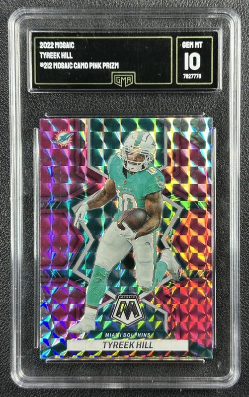TYREEK HILL GMA 10 2022 PANINI MOSAIC #212 PINK CAMO PRIZM DOLPHINS 7776