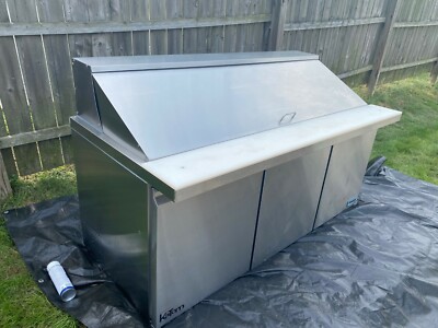 Centaur Plus Mega Top Salad and Sandwich Unit CST-72-30-X  Great Condition 