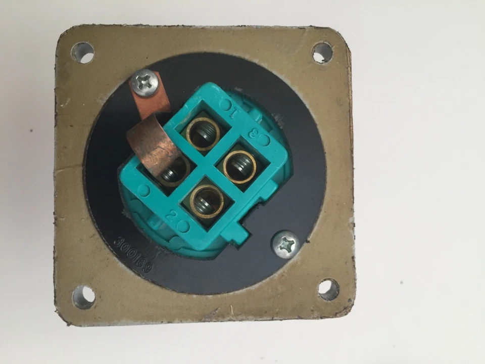 Appleton ACR3034RS Powertite Receptacle Aluminum 30A 3W 4P STY 2 - Image 4 of 4