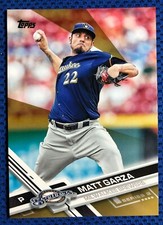 2017 TOPPS GOLD #507 MATT GARZA (MILWAUKEE BREWERS) BASEBALL CARD SN 0700/2017