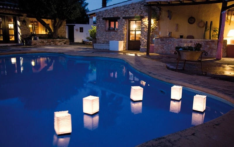 8 Lanterne Galleggianti Luminarie per Piscine Porta Candele Tea Light 2 x 4 PZ - Immagine 2 di 4