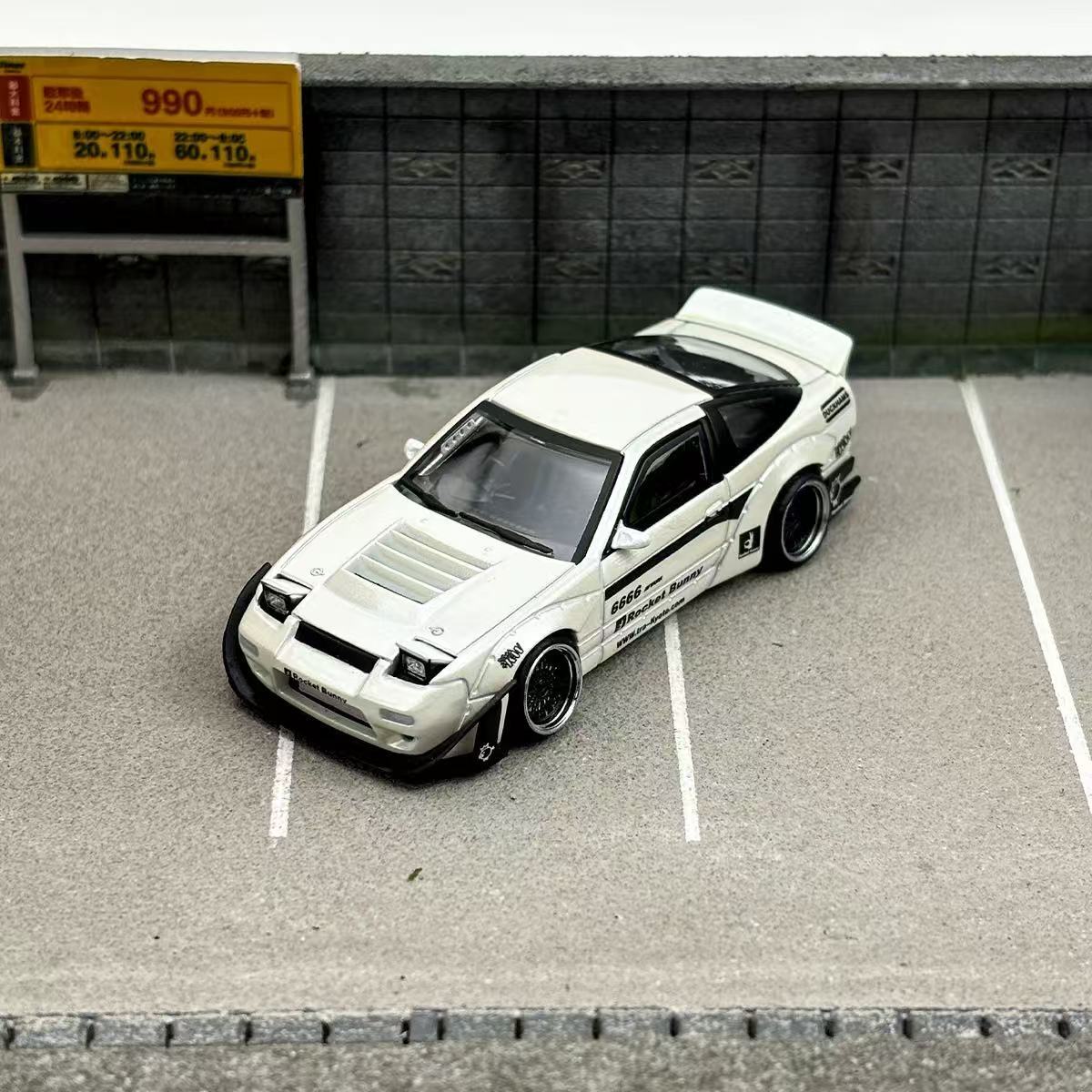 Micro Turbo MT 1:64 Rocket Rabbit Nissan 180SX Rocket Bunny