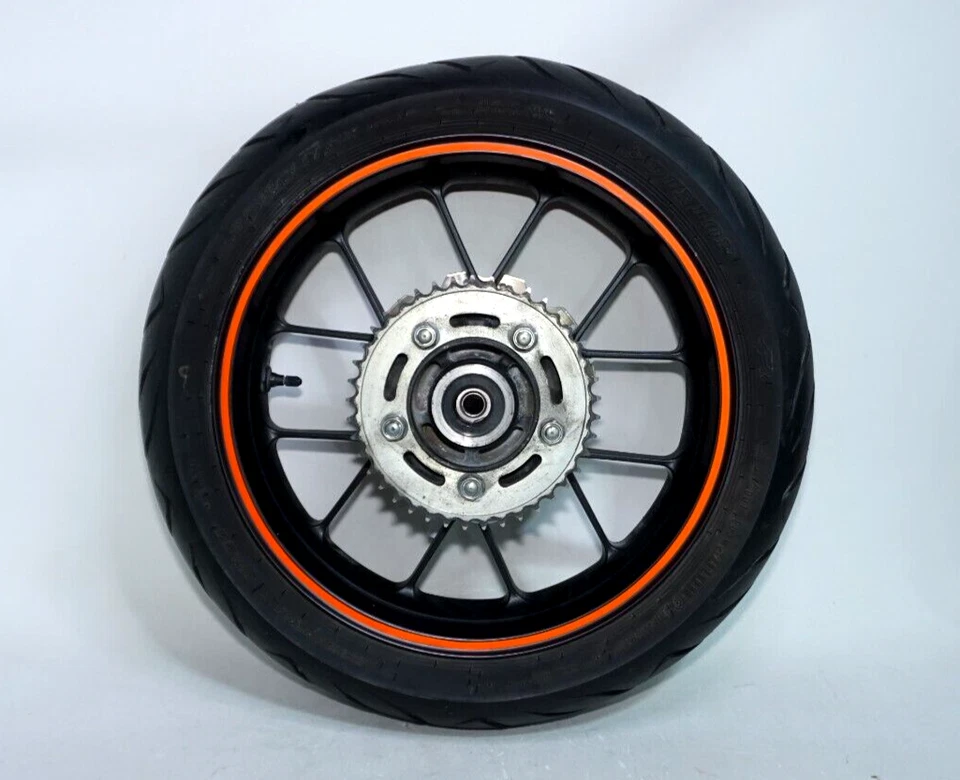 Llanta trasera Honda CBR500R CBR500 2015 13-15 308236 recta OEM Foto 2 de 4