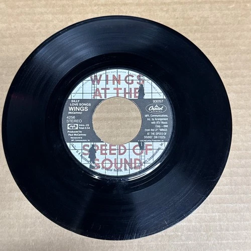 45 rpm Vintage 7” Vinyl Single Record Jukebox Wings Paul McCartney Silly Love