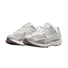 NEW Nike Zoom Vomero 5 Women s Size Rose Gold...