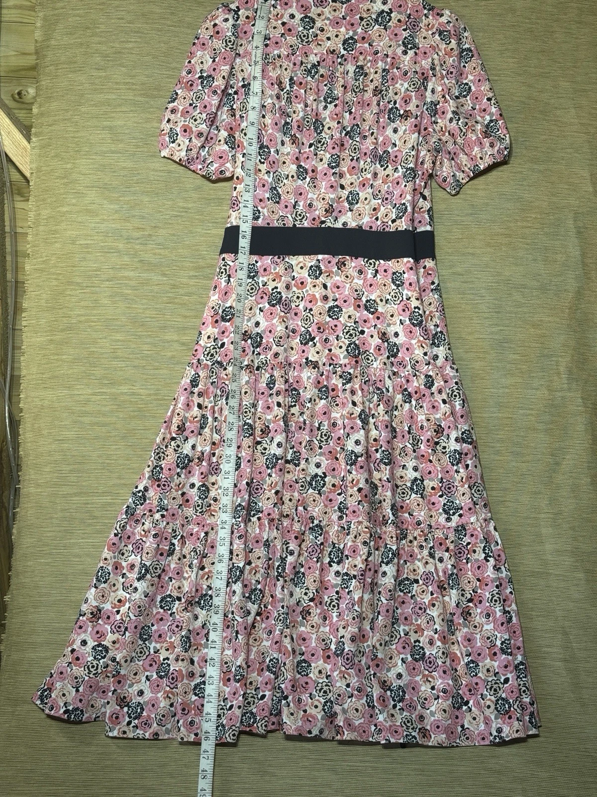 Abito Kate Spade avvolgente taglia L rosa floreale a strati scollo a V midi rosetta fiori