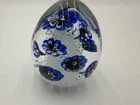 Vintage Murano blown art glass egg paperweight with blue millefiori flowers
