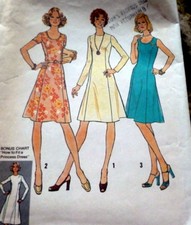  LOVELY VTG 1970s DRESS Sewing Pattern 12/34