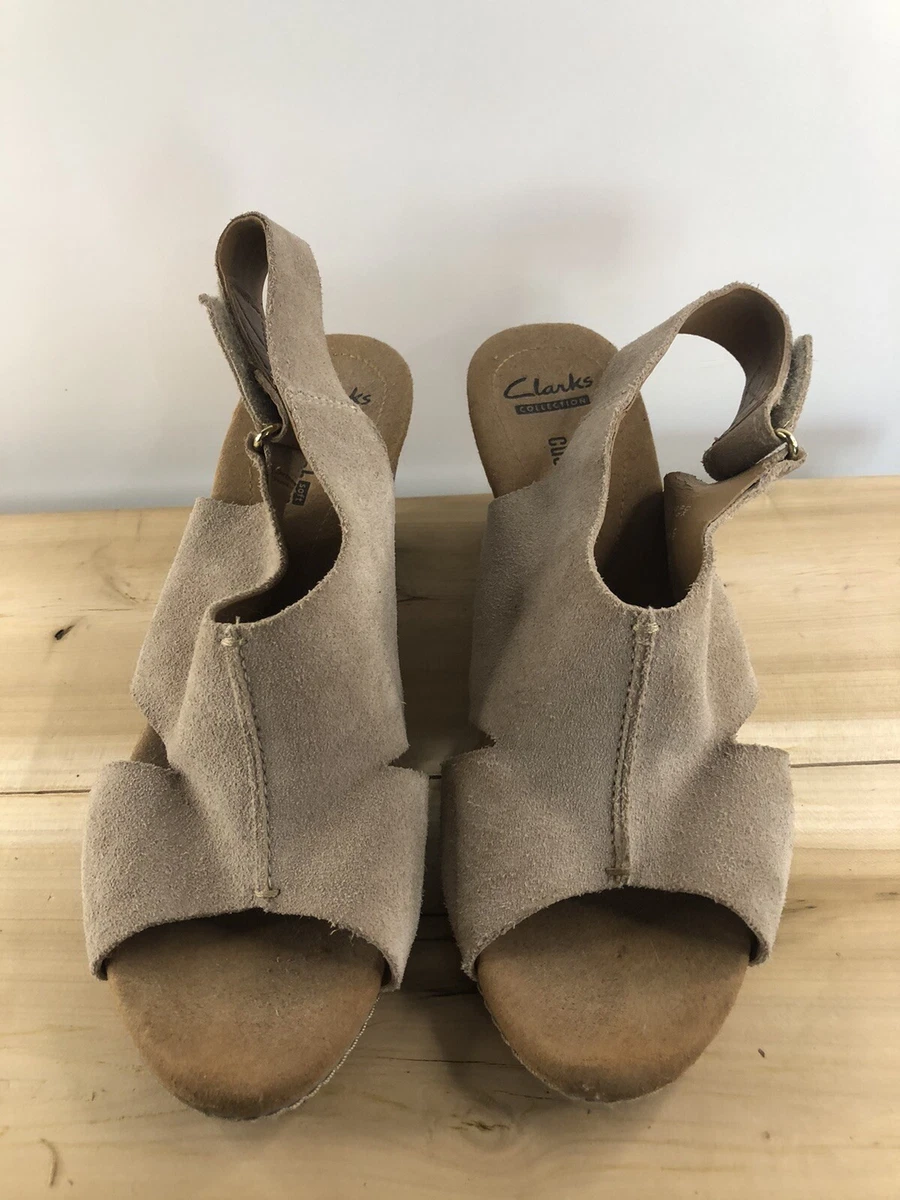 inerti marmor Temmelig Clarks Collection Beige Suede Soft Cushion Cork Wedge Sandals Women&#039;s  US Size 9 | eBay