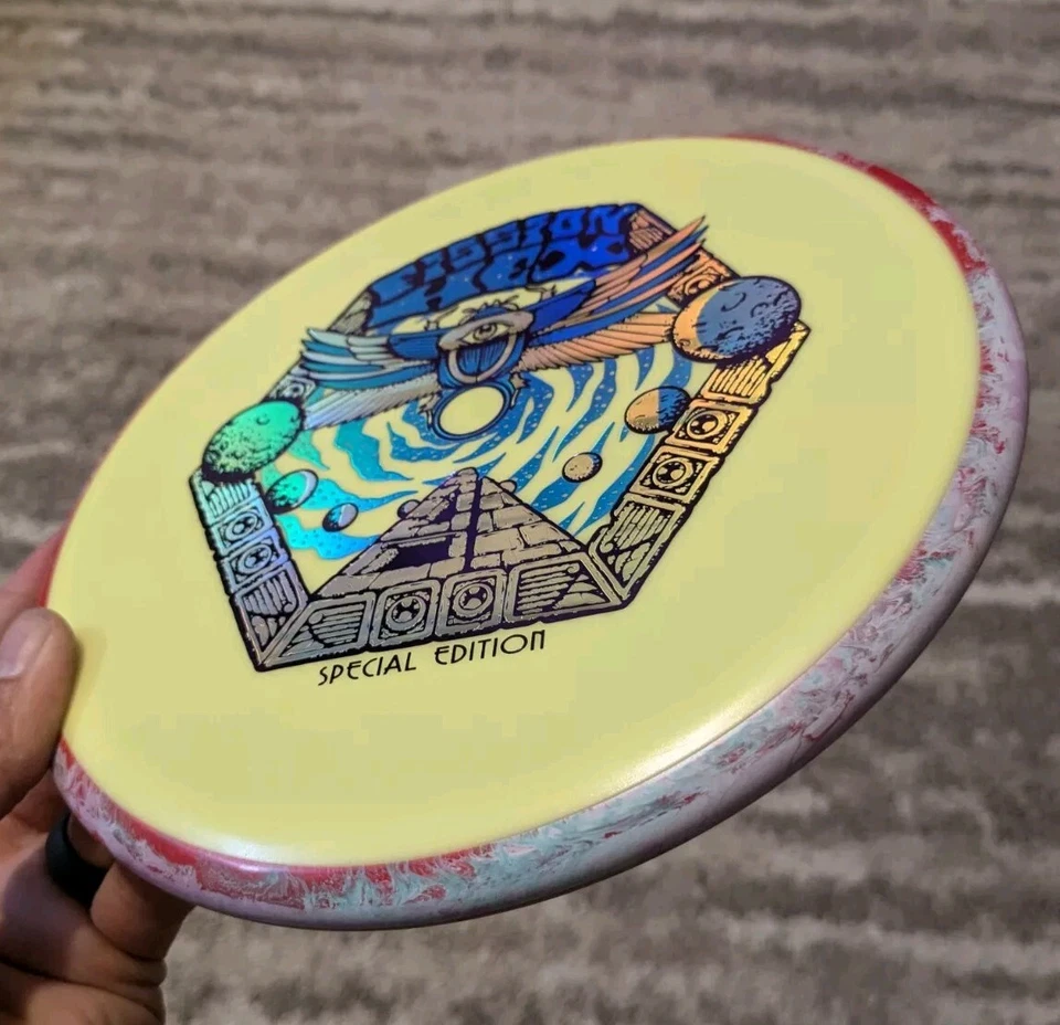 Axiom Fission Special Edition HEX 173g Disc Golf SWIRLY RIM Red Yellow - Image 2 of 4