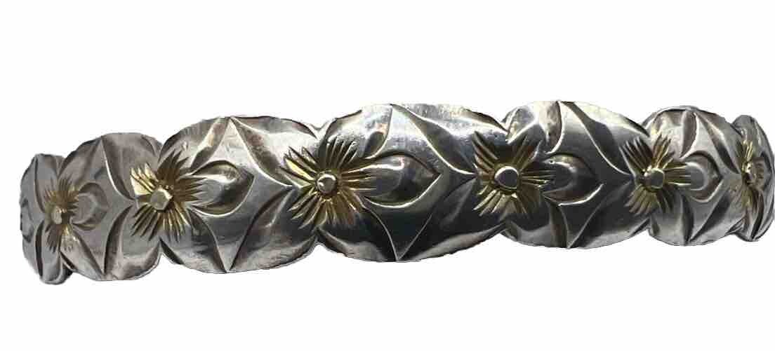 Sterling Silver Two-Tone Oval Scroll Hawaiian Flo… - image 1