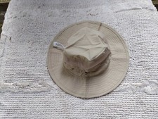 Youth Bucket Hat. Kaki.