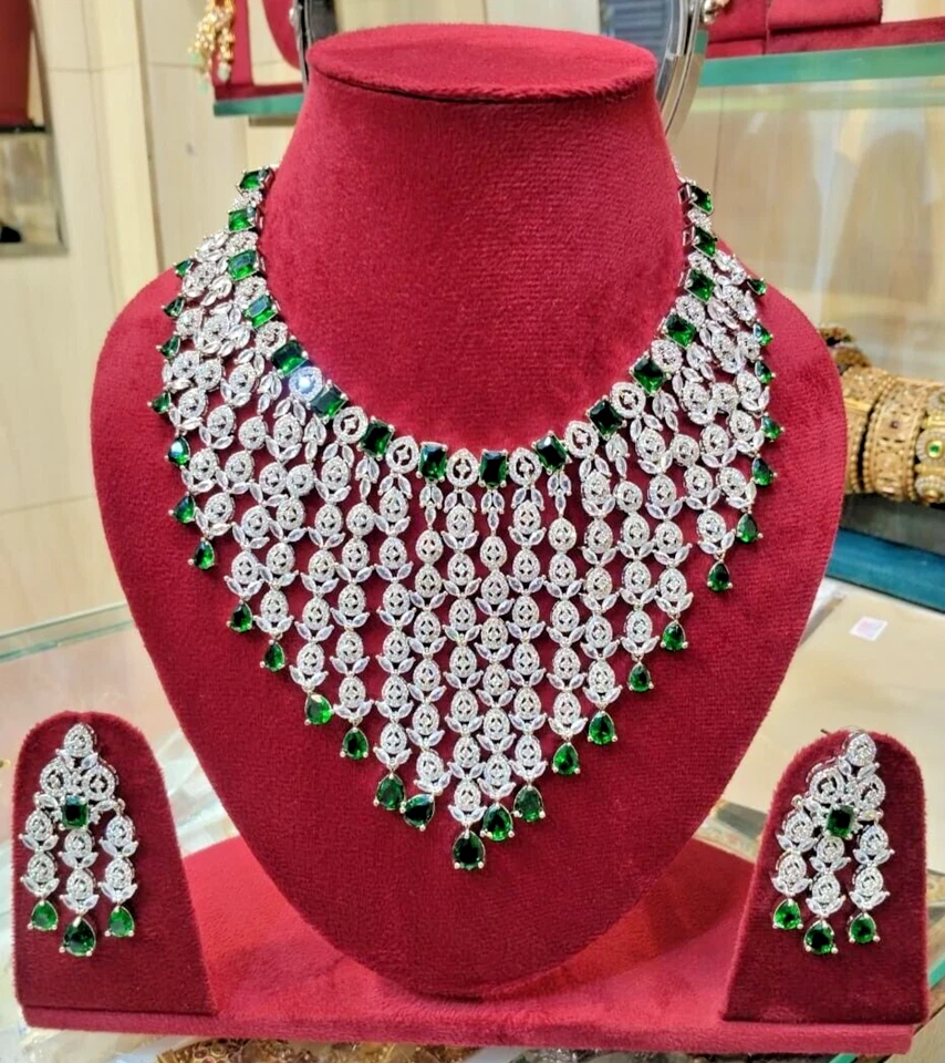 Шикарный V-образный изумруд украшенный демон тюльпан капли ожерелье комплект. - Изображение 2 из 4