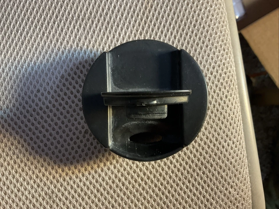 正品 STARBUCKS SCREW ON FLIP TOP #3 盖 - 2-3/4 英寸宽 — 第 2/4 张图片