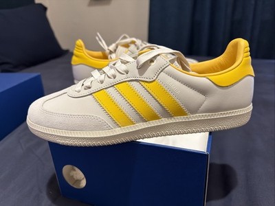 NEW Mens Size 8.5 Pharrell x Adidas Samba Humanrace  Bold Gold  Sneakers ID9068