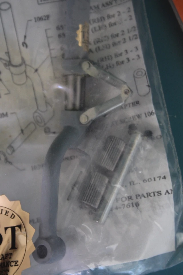 ROBART 652 PAIR RIGHT 652R + LEFT 652L OFFSET STRUTS RC MODEL AIRPLANE NEW - Image 4 of 4