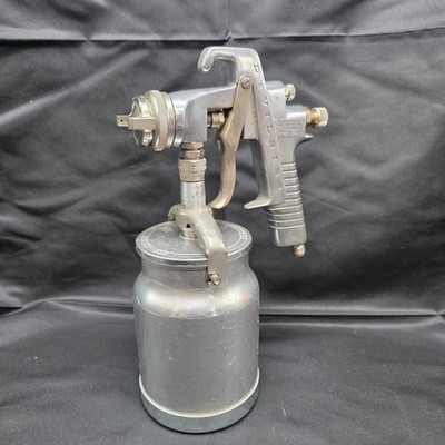 Devilbiss MGB Series 501 Paint Spray Gun w/ 30 Nozzle & Canister 
