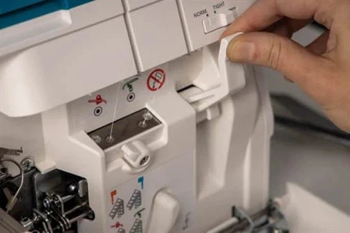 Pfaff Admire Air 5000 地板模型原装盒 — 第 2/4 张图片