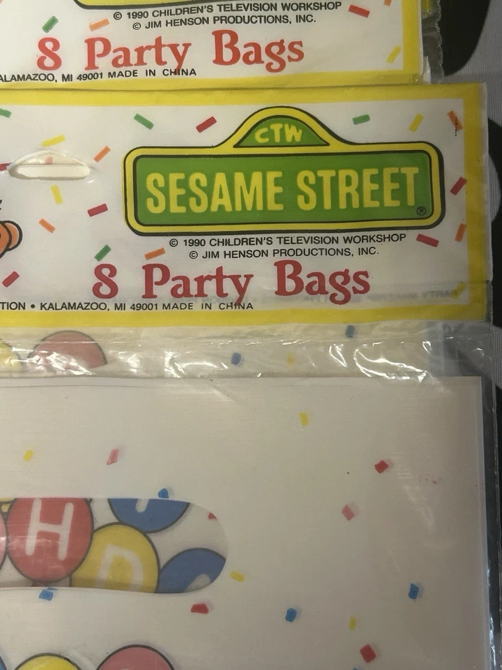 Bolsas de fiesta de cumpleaños de Plaza Sésamo 1990 de colección 7 paquetes de 8 bolsas nuevas en caja raras difíciles de encontrar Foto 3 de 4