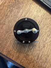 Vintage Cozzone Fly Fishing Reel. “Marbleized” Side Plates. 80-Yards