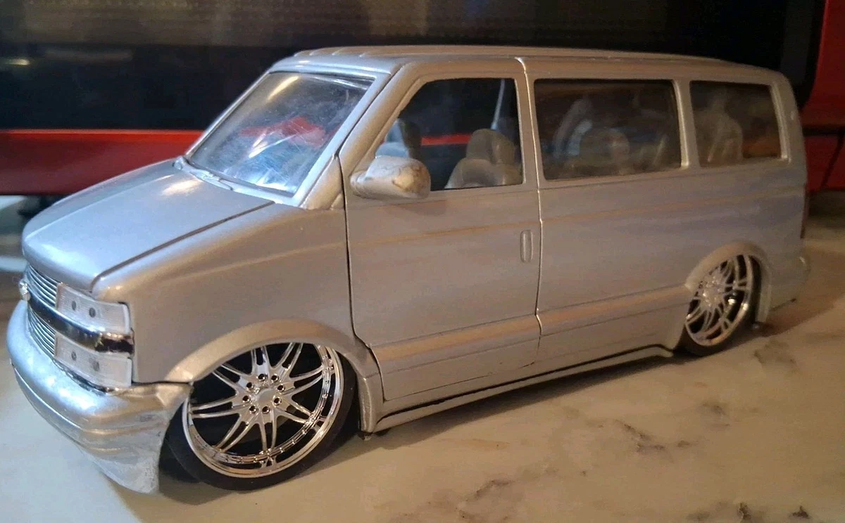 Jada Toys Chevrolet Diecast & Toy Vans for sale | eBay
