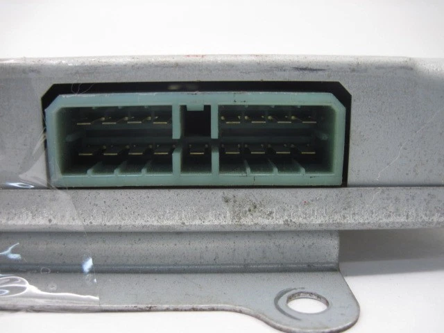 Computadora ECU ECM TOYOTA COROLLA FX 1987 87 895501A120 842929 Foto 2 de 4