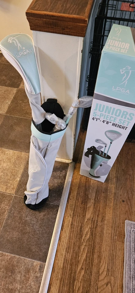 5 Piece Junior Beginner Female Golf Club Set Ages 5-8 Right Hand Dexterity - Image 4 of 4