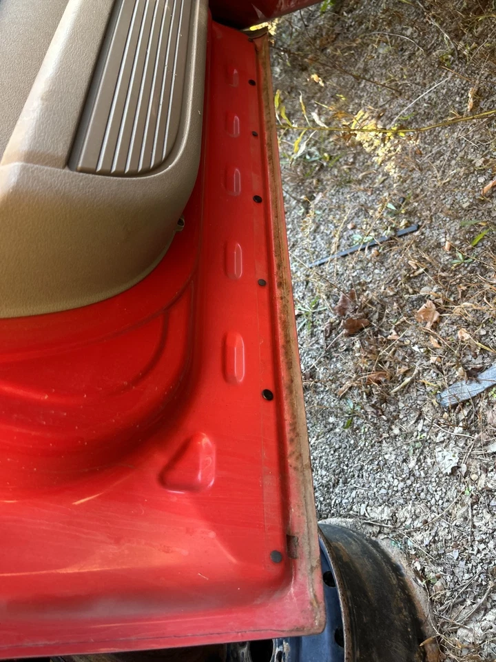 Комплект задней двери водителя 2006-2009 Dodge Ram Mega Cab ТОЛЬКО LH *перекрасить* незначительная ржавчина - Изображение 2 из 4