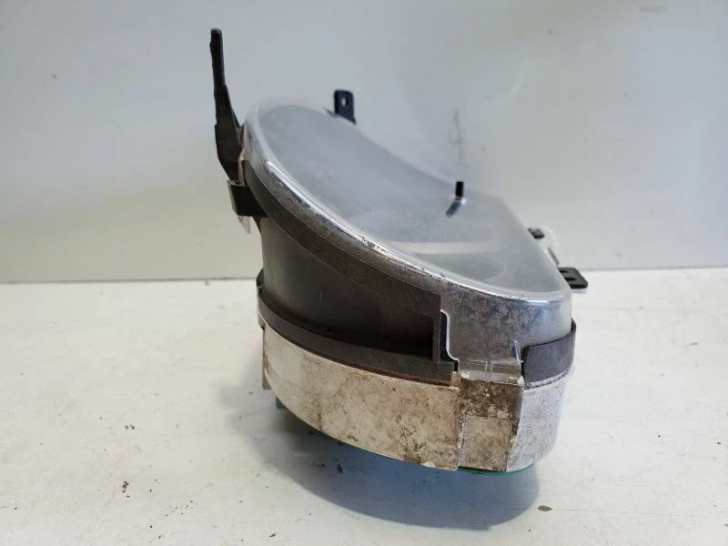 Kia Sedona LX 2002-2003, grupo de velocímetros, 3,5 L, n.º de parte: 0K52Y-55430B Foto 3 de 4