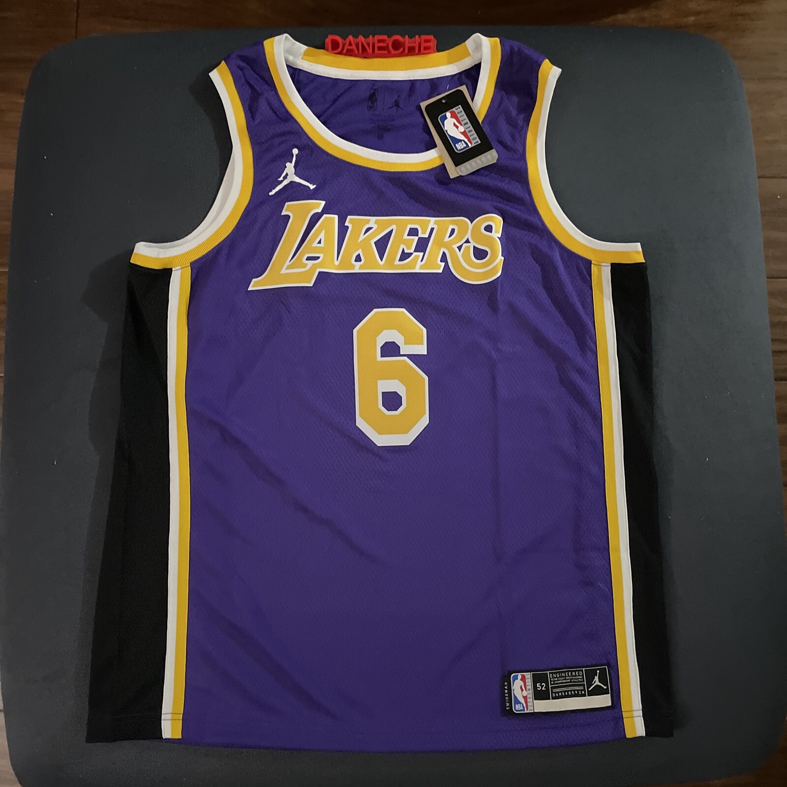 Picture 1 of 7