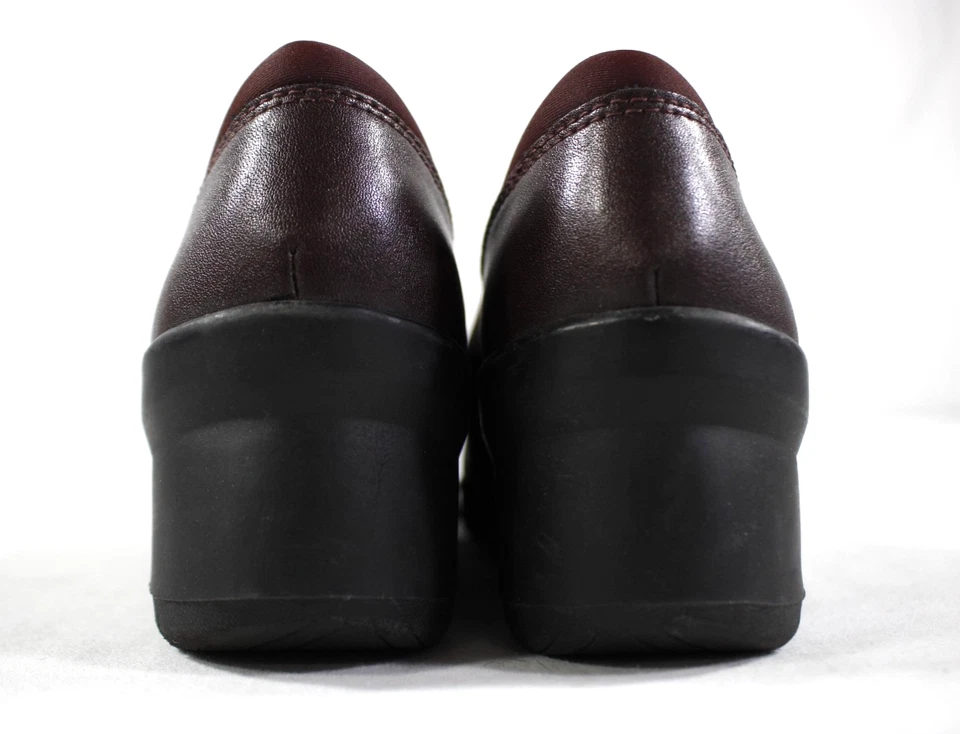 Clarks Collection Shoes Women 5 Suttyn Walk Wedge Heel Slip On Loafer Burgundy - Image 4 of 4