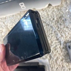 Nintendo 3DS Cosmo Black Handheld Console System CTR-001 Complete in Box CIB