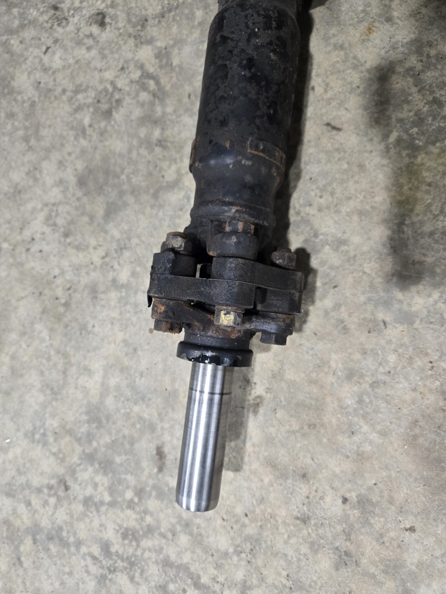 89-94 Nissan 240sx Driveshaft - Manual 5 Speed Transmission NON