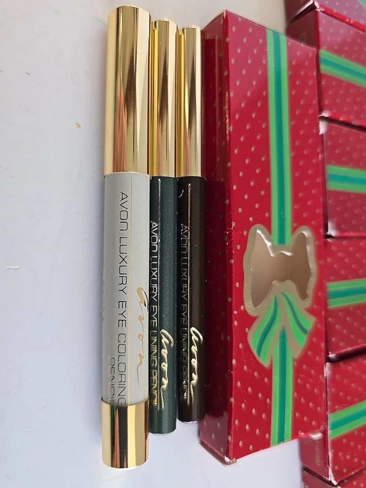 VTG Avon NOS Lot Of 11 1988 Holiday Eyes Gift Kit Liner Coloring Pencil Set Of 3 - Image 2 of 4