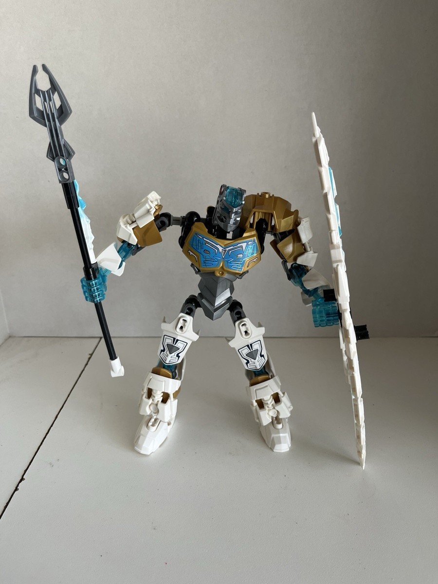 Lego 70788 Bionicle Kopaka Master Of Ice Incomplete Read
