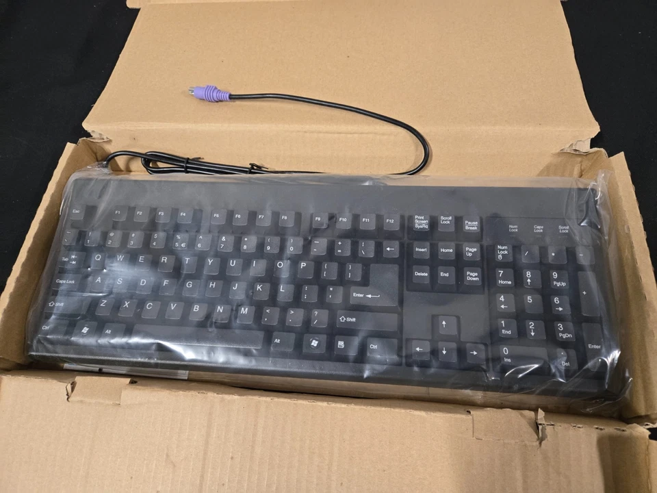 New in Box ~ Vintage Black PS/2 Keyboard English KB-2961 - Image 4 of 4