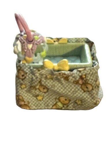 Loving Family Dollhouse 2008 Baby Crib Cradle Mobile Blue - 第 1/11 張圖片