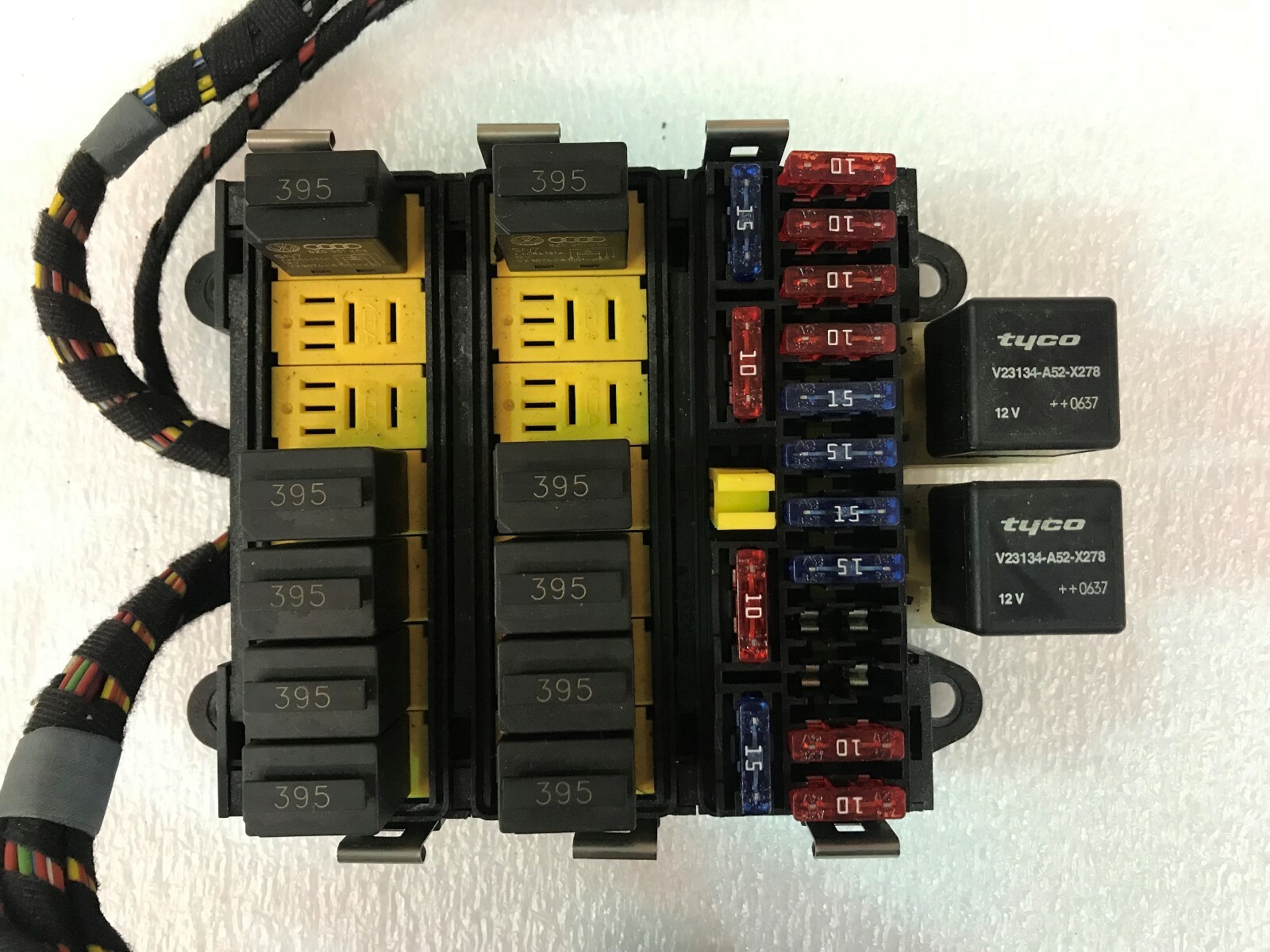 LAMBORGHINI GALLARDO SPYDER RELAY ENGINE FUSE BOX UNIT OEM 407971258