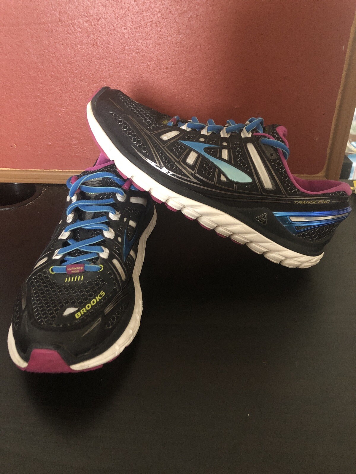 brooks transcend shoes